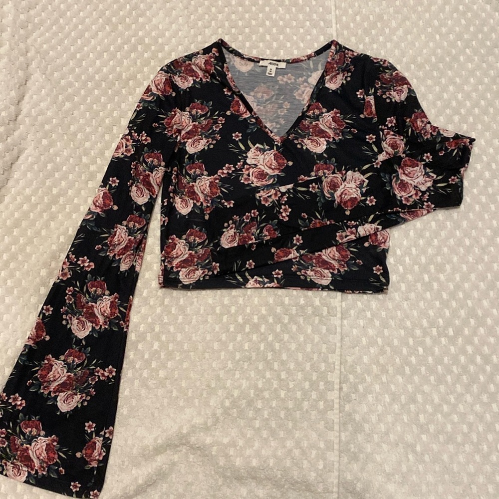 Floral crop top